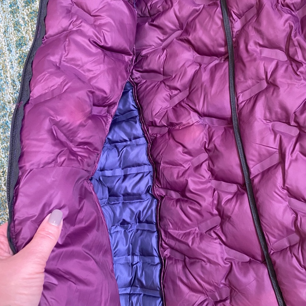 MPG down jacket. - Picture 3 of 5